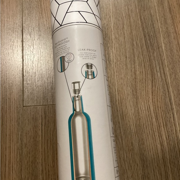 BrüMate‎ Winesulator – Dark Aura Pearl – 25oz Insulated Wine Canteen – New - Picture 2 of 4